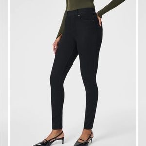 Spanx ankle skinny jeans, size S (2-4), black, nwt